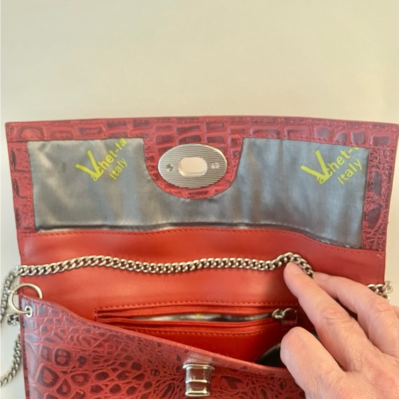 Vachet-ta Italian leather clutch - Picture 2 of 2